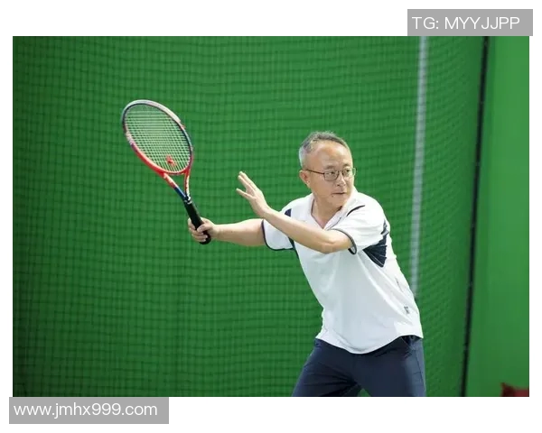 武汉网球队的转型之路与挑战分析探讨其得失与未来发展方向